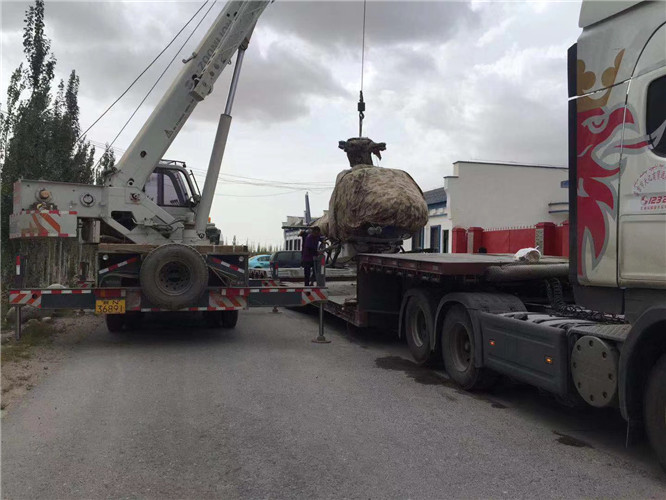 临沧市狭窄场地（如小区、车间）适合用哪种吊车？